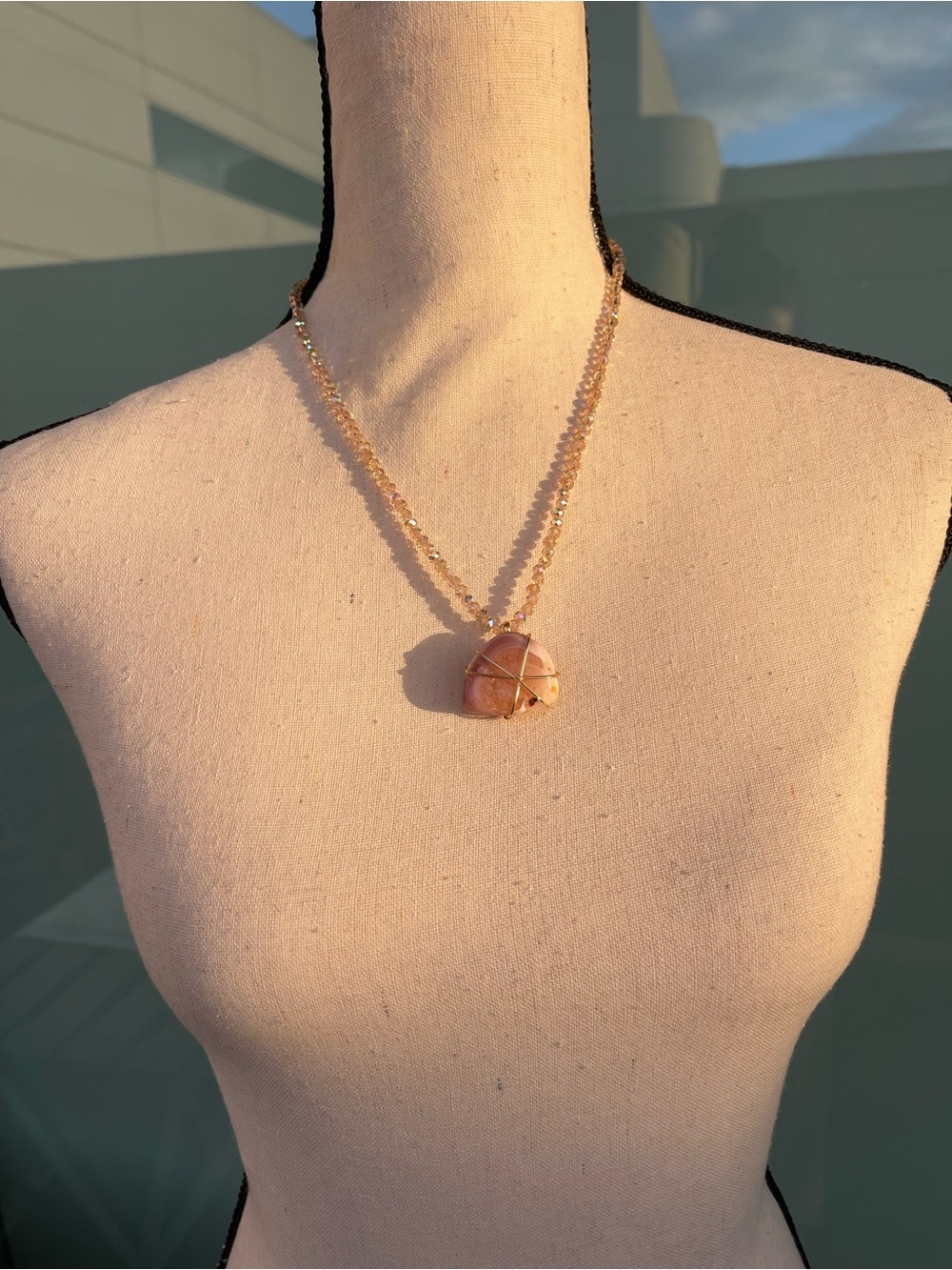 African Agate Gold Tone Wire Wrapped Champagne Glass Beaded Necklace - Picture 2 of 4